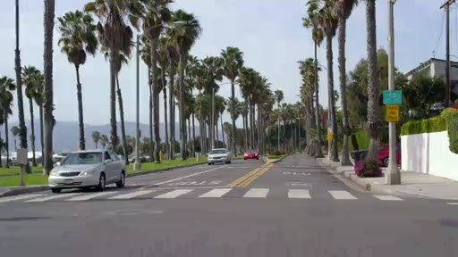 first frame of DrivingPOV_1280x720_59p94p_10b_High10_cbr1M_L3.2_buf72M_1.0Mbps.264