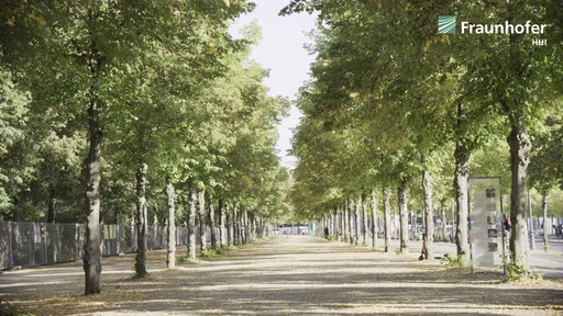 first frame of TiergartenParkway_7680x4320_60p_10b_High10_crf30_L6.1_buf1728M_68.9Mbps.264