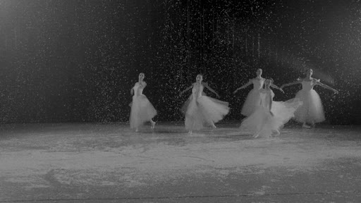 first frame of NocturneDance_854x480_60p_10b_mono_fgs-test10_q15_L4.1M_buf20M_12.82Mbps.ivf